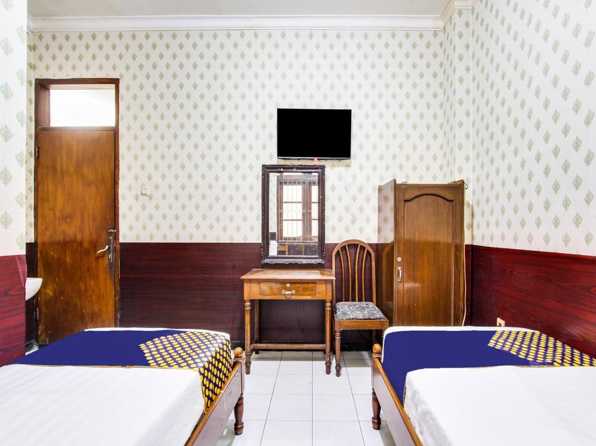 Spot On 91908 Hotel Wigati Surakarta  Bagian luar foto